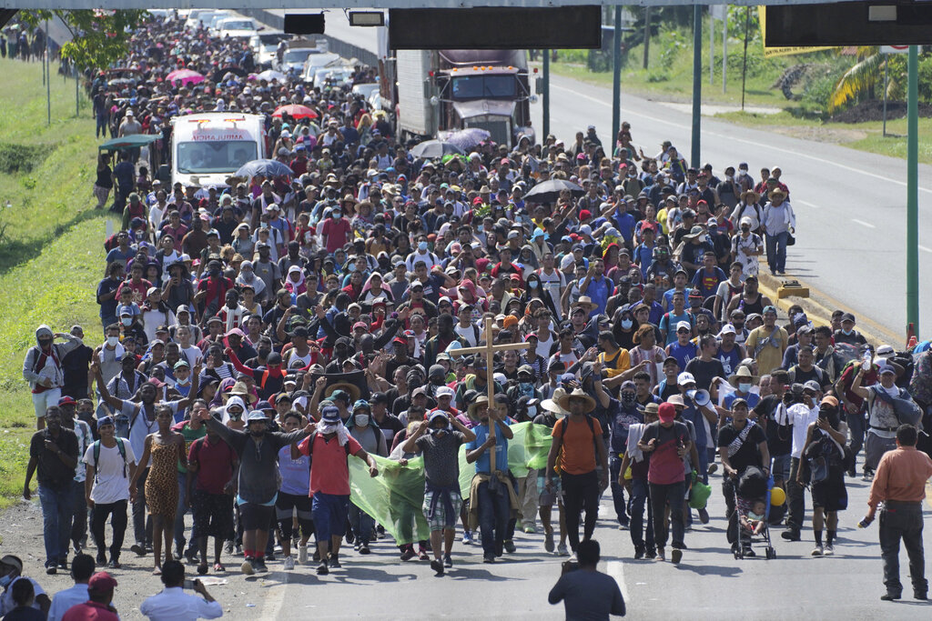Forecast: 2.1 million illegal crossings, 500,000 over record