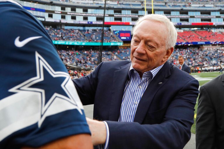 Jerry Jones issues apology for using derogatory term for little people
