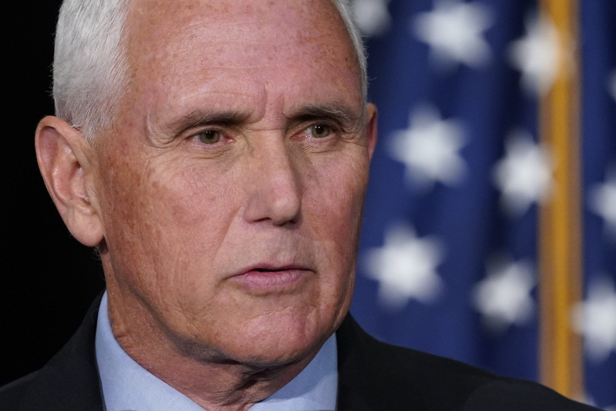 A tale of two VPs: Pence visits Ukrainian refugees after Harris’s awkward podium moment