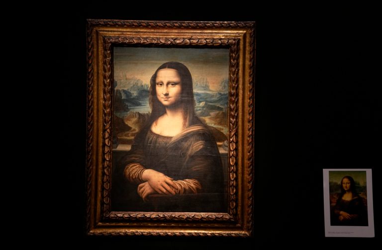 Climate activist smears cake on case protecting Da Vinci’s Mona Lisa
