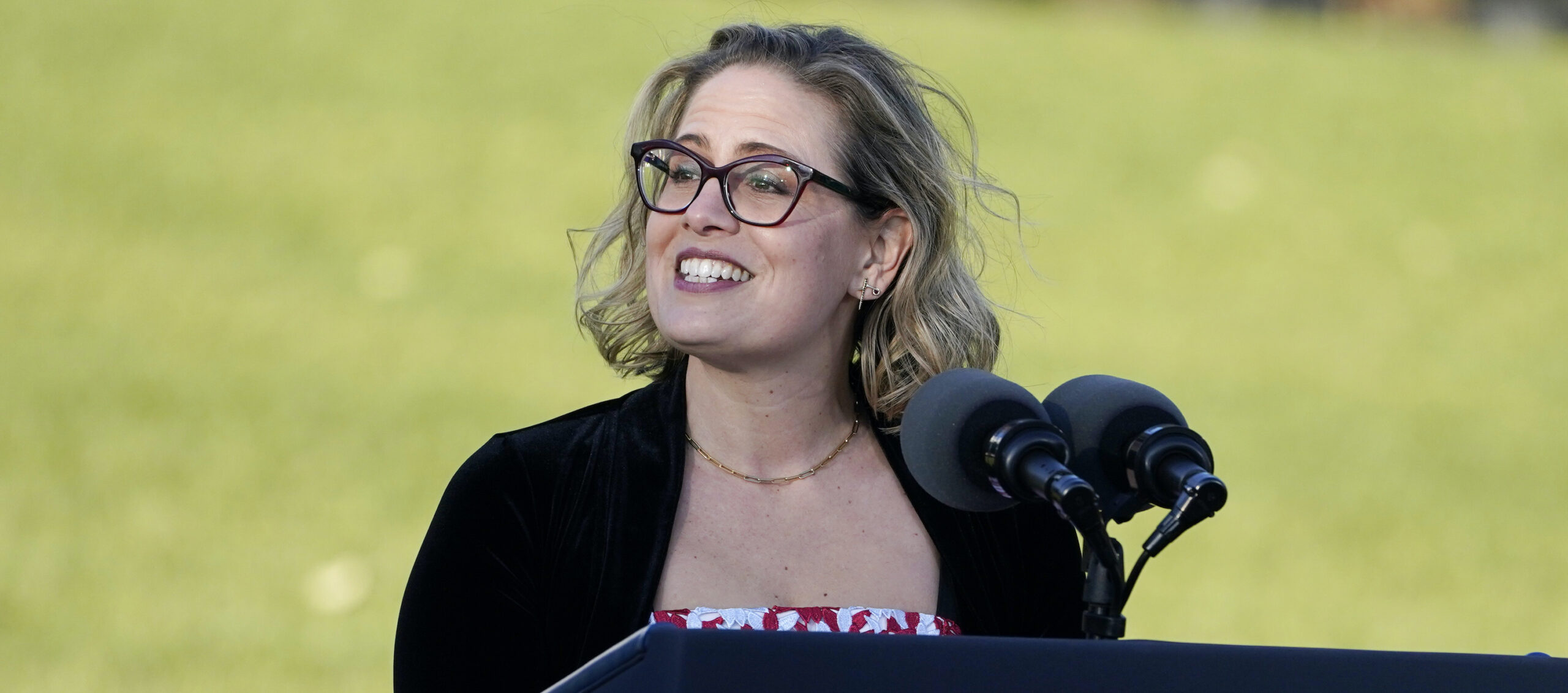 Sinema says she won’t switch parties: ‘Disagreement is normal’