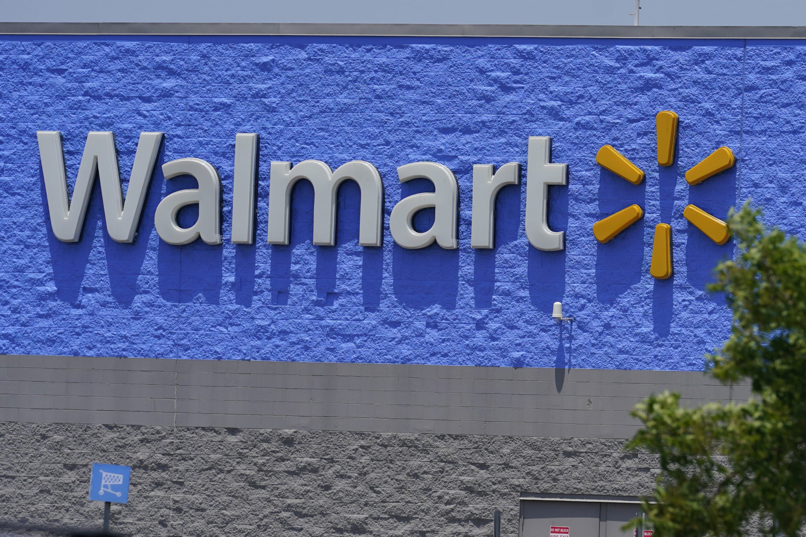 Walmart CEO credits Biden administration for alleviating supply chain woes