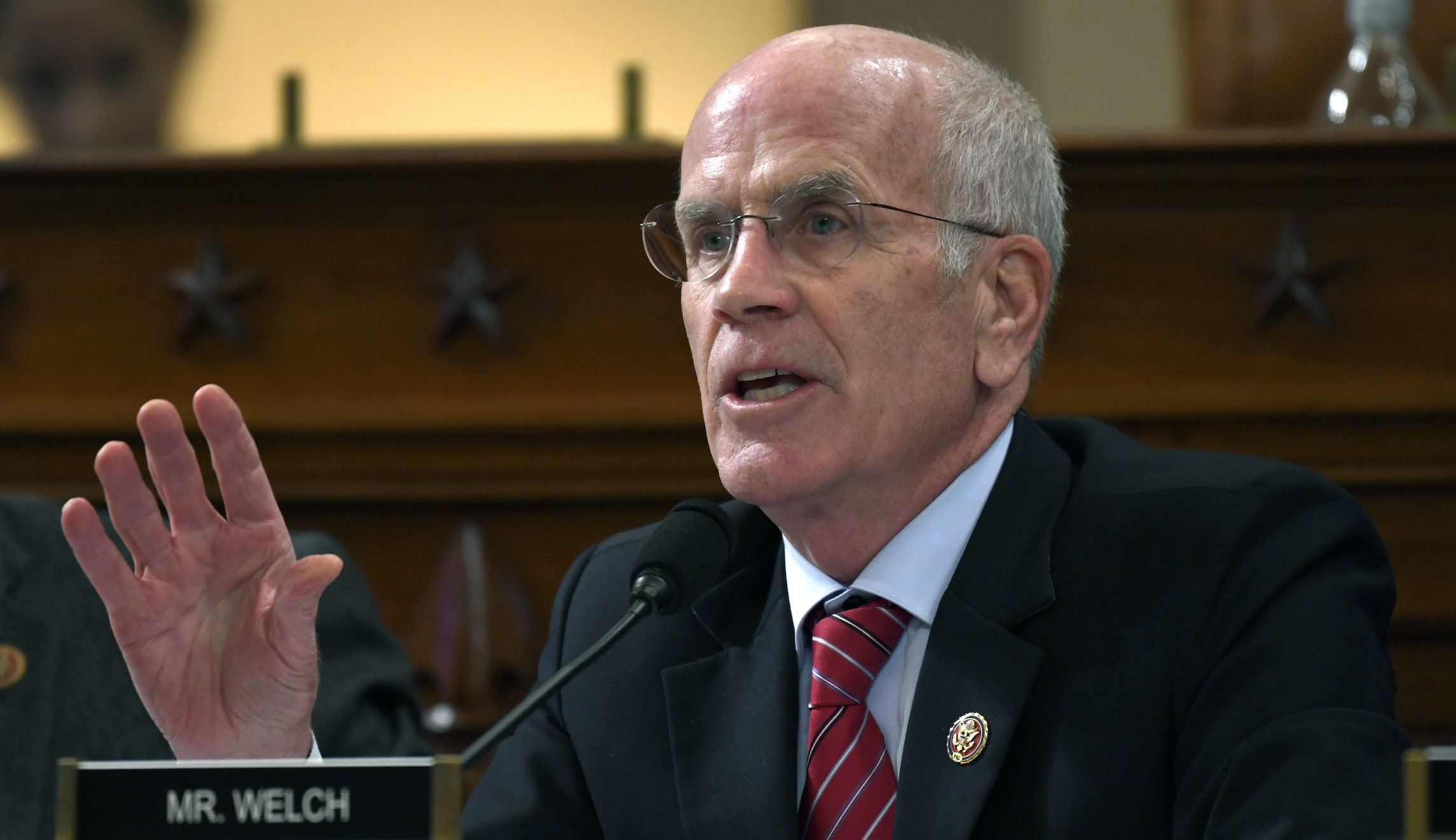 Peter Welch wins Democratic nomination to succeed Patrick Leahy in Vermont Senate race