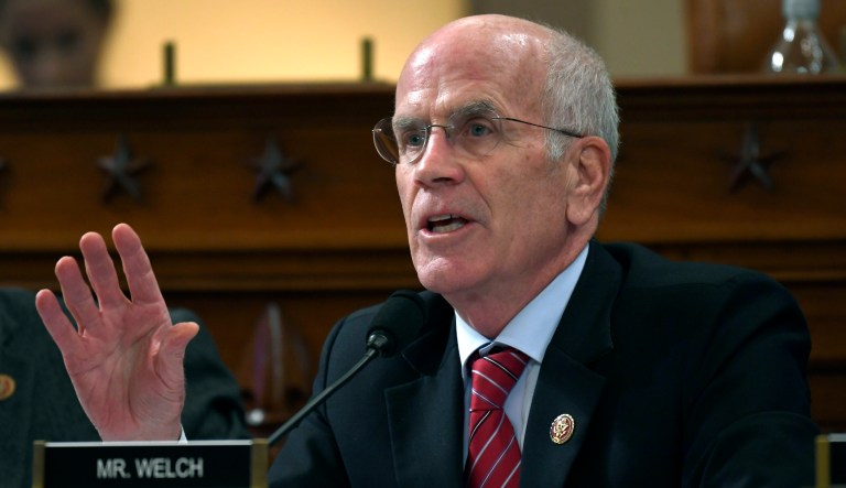 Peter Welch wins Democratic nomination to succeed Patrick Leahy in Vermont Senate race