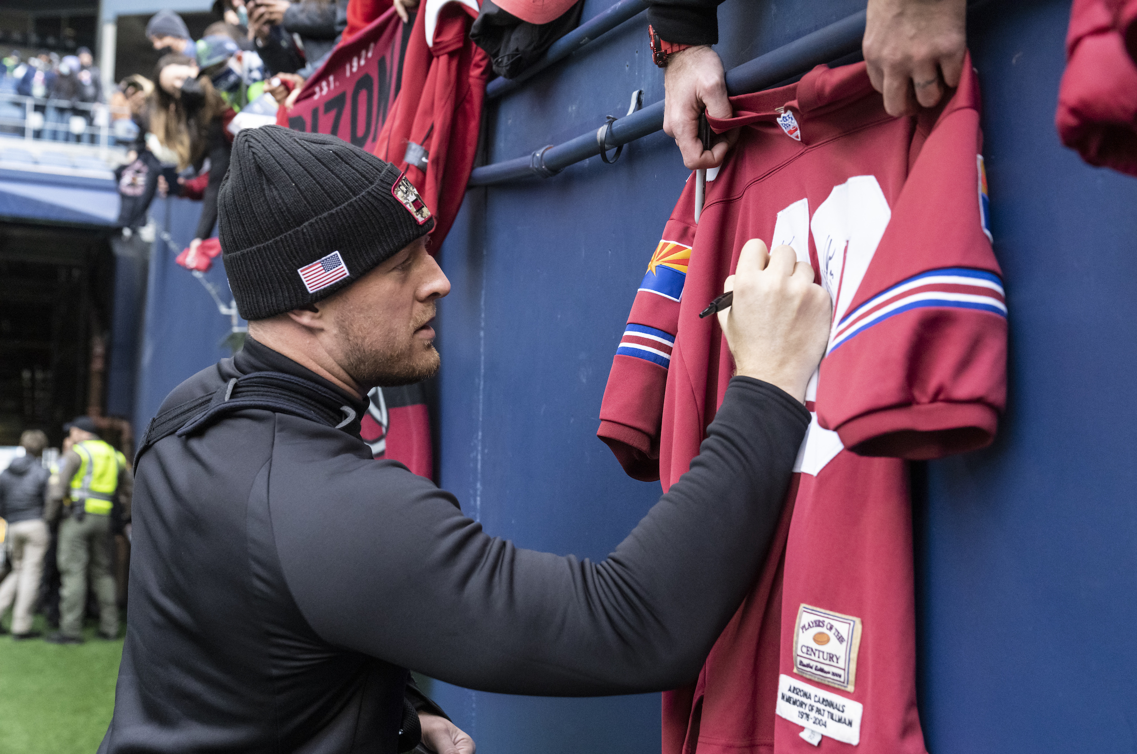 JJ Watt funds funeral for grandfather of fan selling Watt’s merchandise