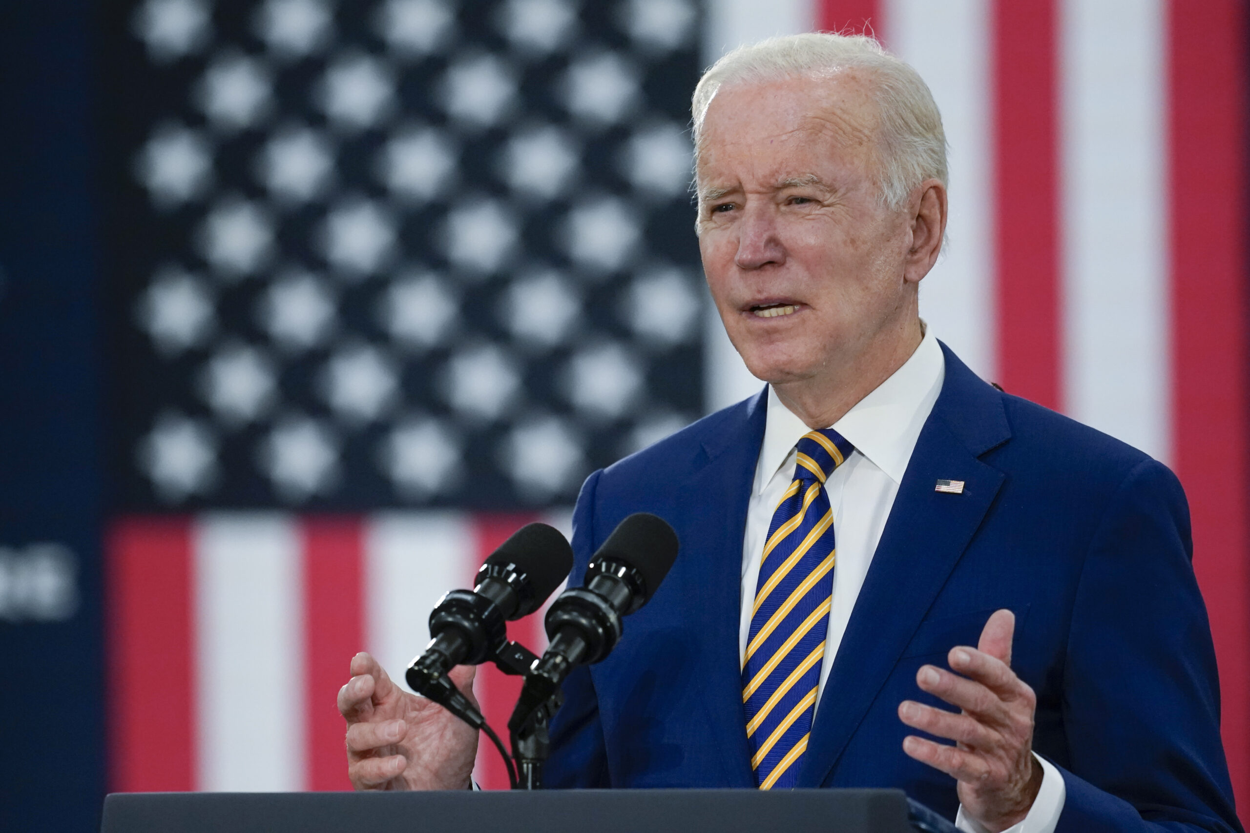 ‘Rebuild the backbone of the country’: Biden goes back to infrastructure well in Minnesota