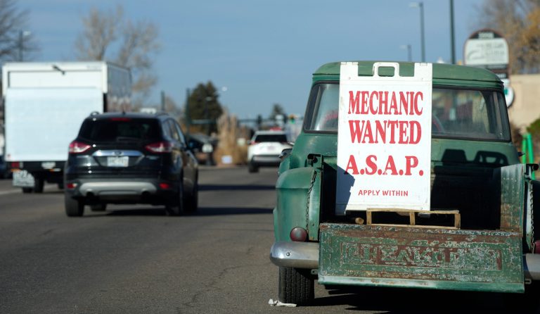 Mechanic gifts over 60 vehicles to individuals without a ride in South Carolina