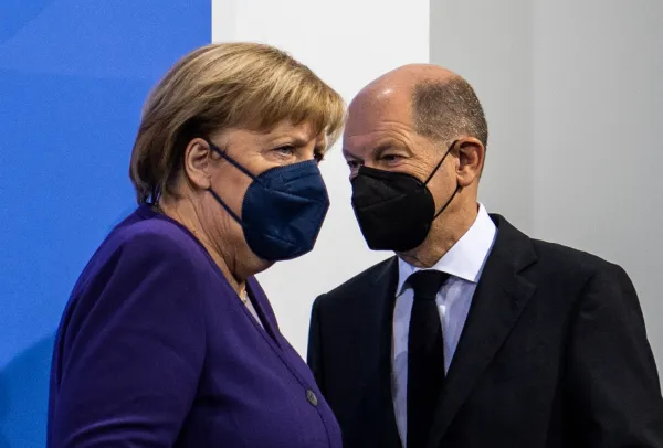 Germany implements lockdown for unvaccinated, mulls vaccine mandate