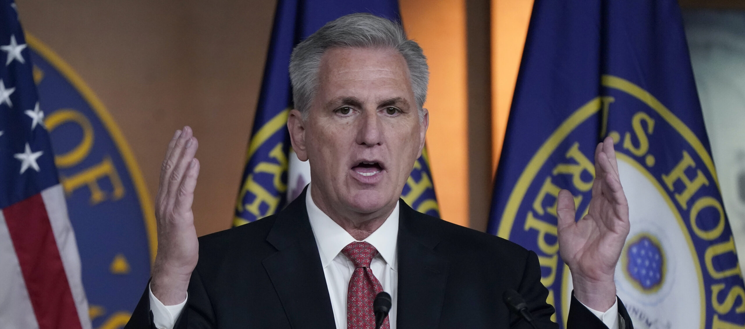 McCarthy floats House member stock trading ban if Republicans win majority