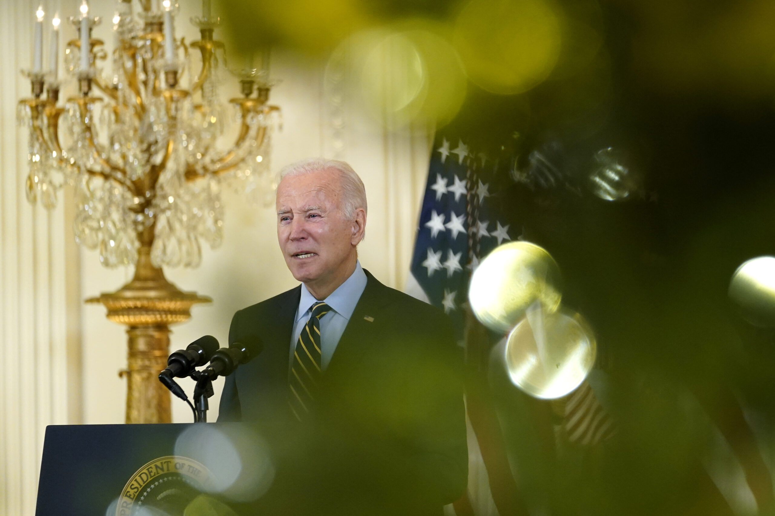 White House faces questions about its handling of debt ceiling talks