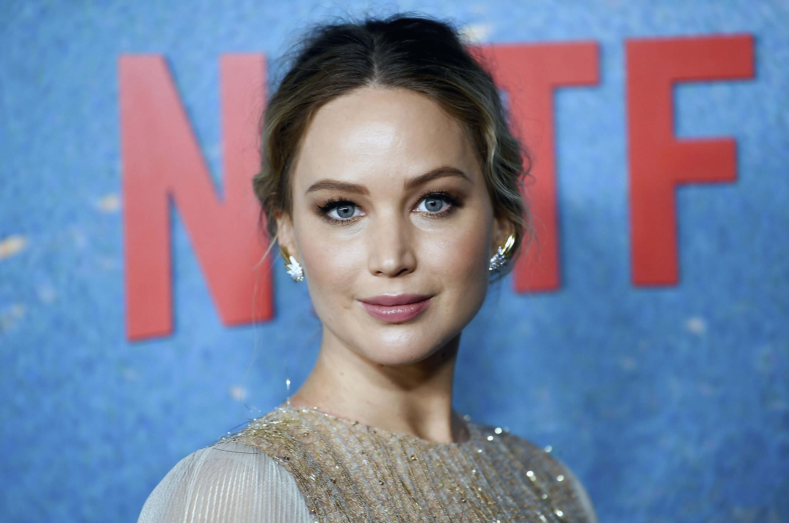 Jennifer Lawrence wants you to be as miserable as she is