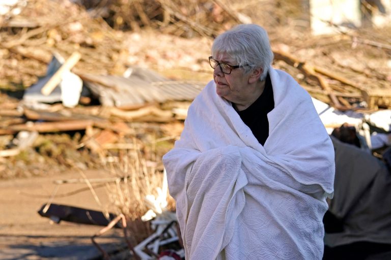 WATCH: Man drives to heart of Kentucky destruction with grill and food to feed tornado victims
