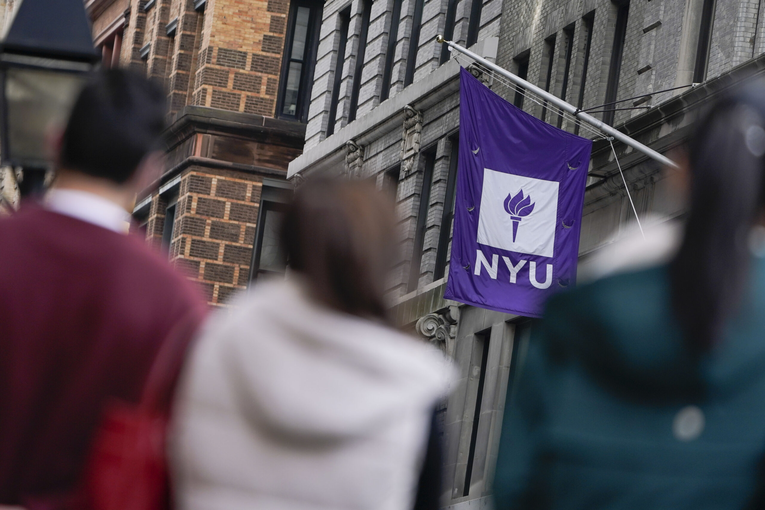 Prospective New York University students harassed by homeless during campus tours