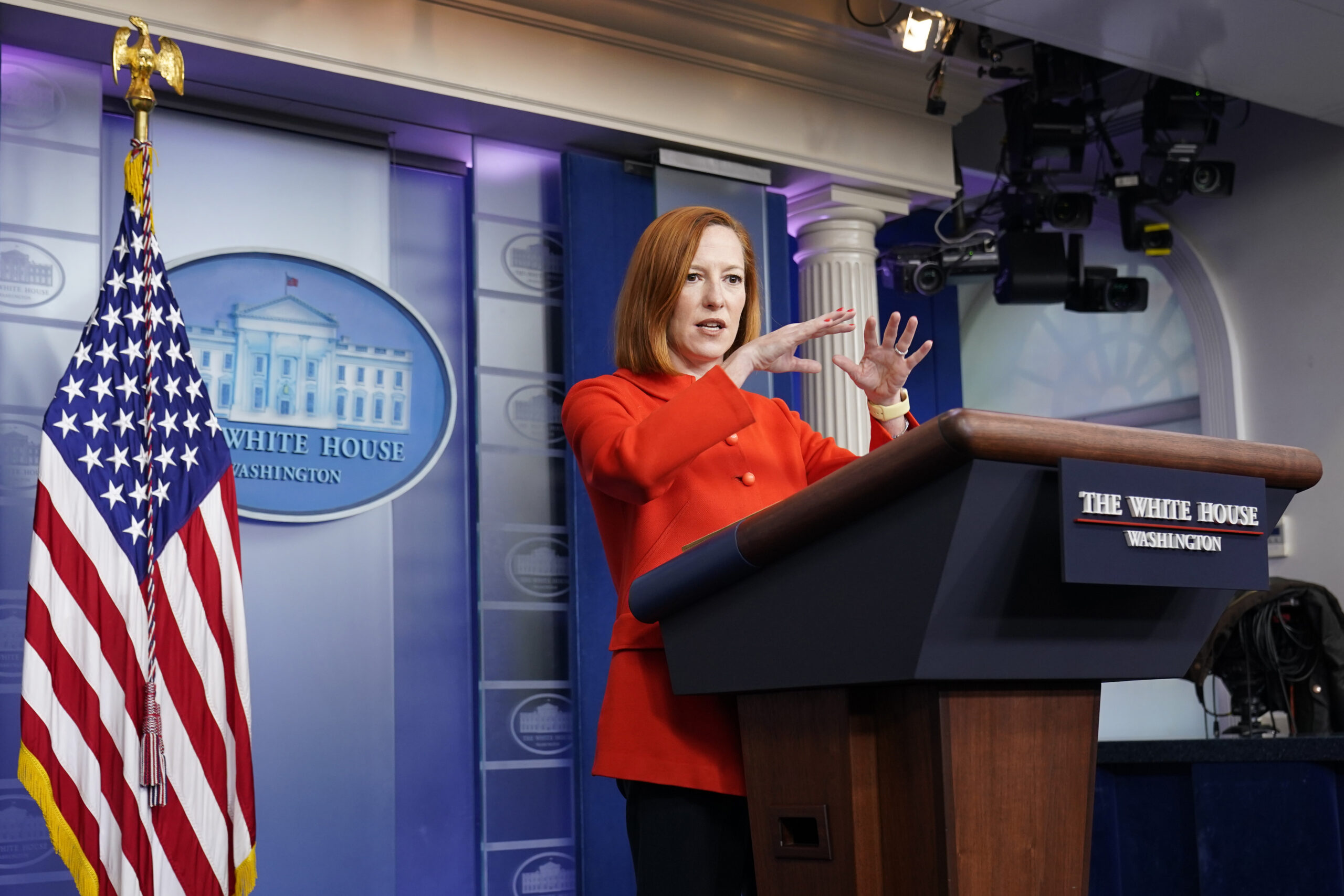 White House tries to pull back from war of words with Manchin