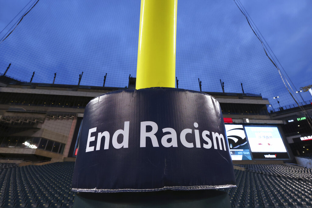 Feds: Saying you’re ‘colorblind’ is racist