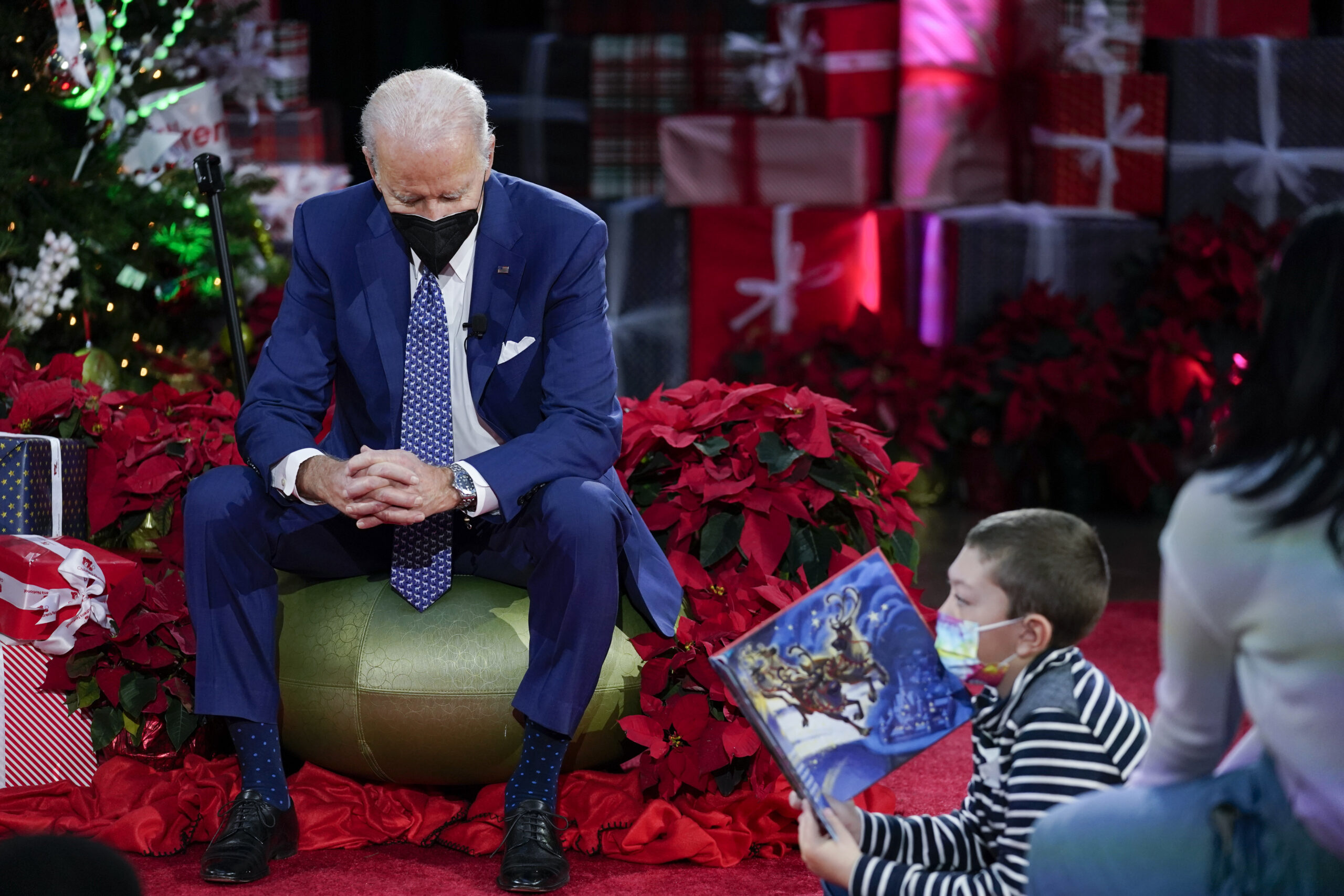 WATCH: President and first lady visit Children’s National Hospital