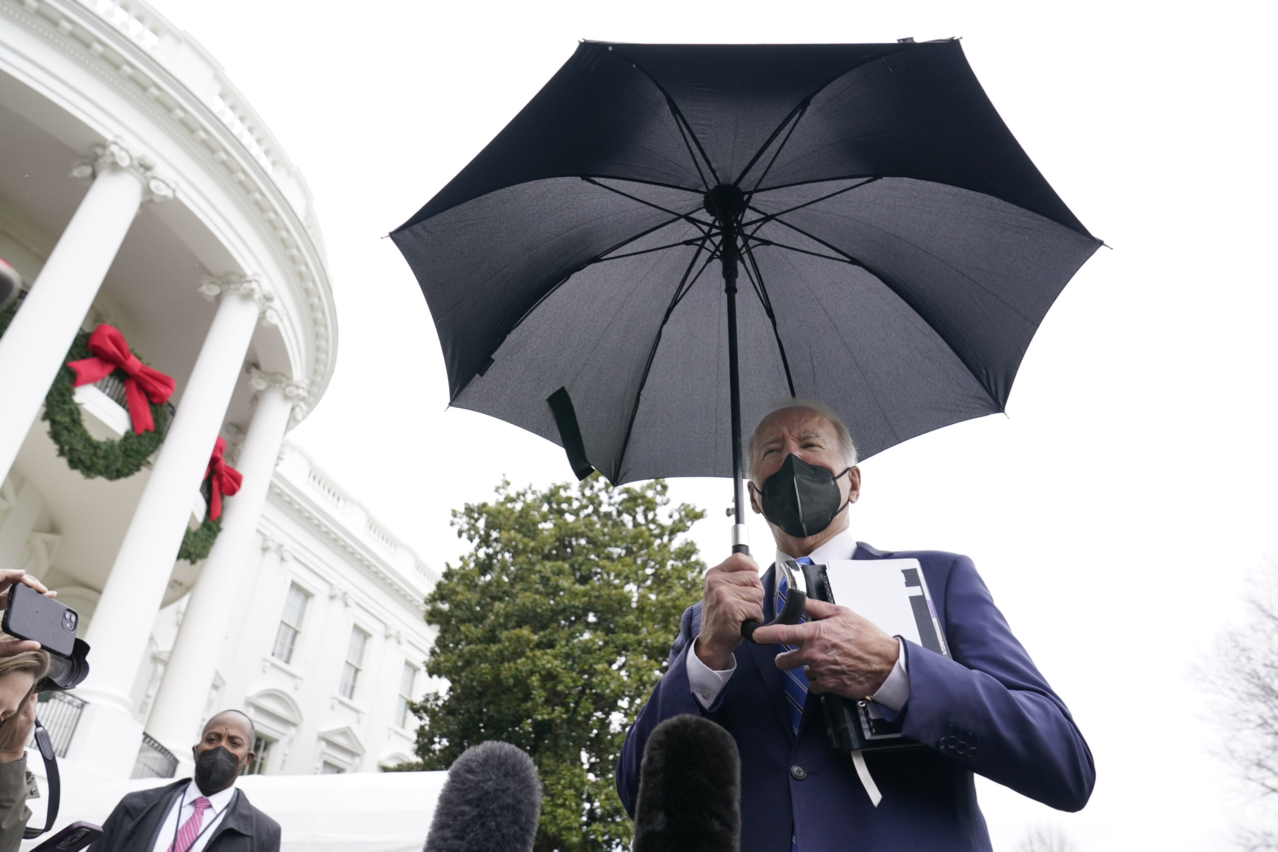 ‘Unforced errors’: Biden’s ‘no federal solution’ comments irked Democrats and Republicans alike