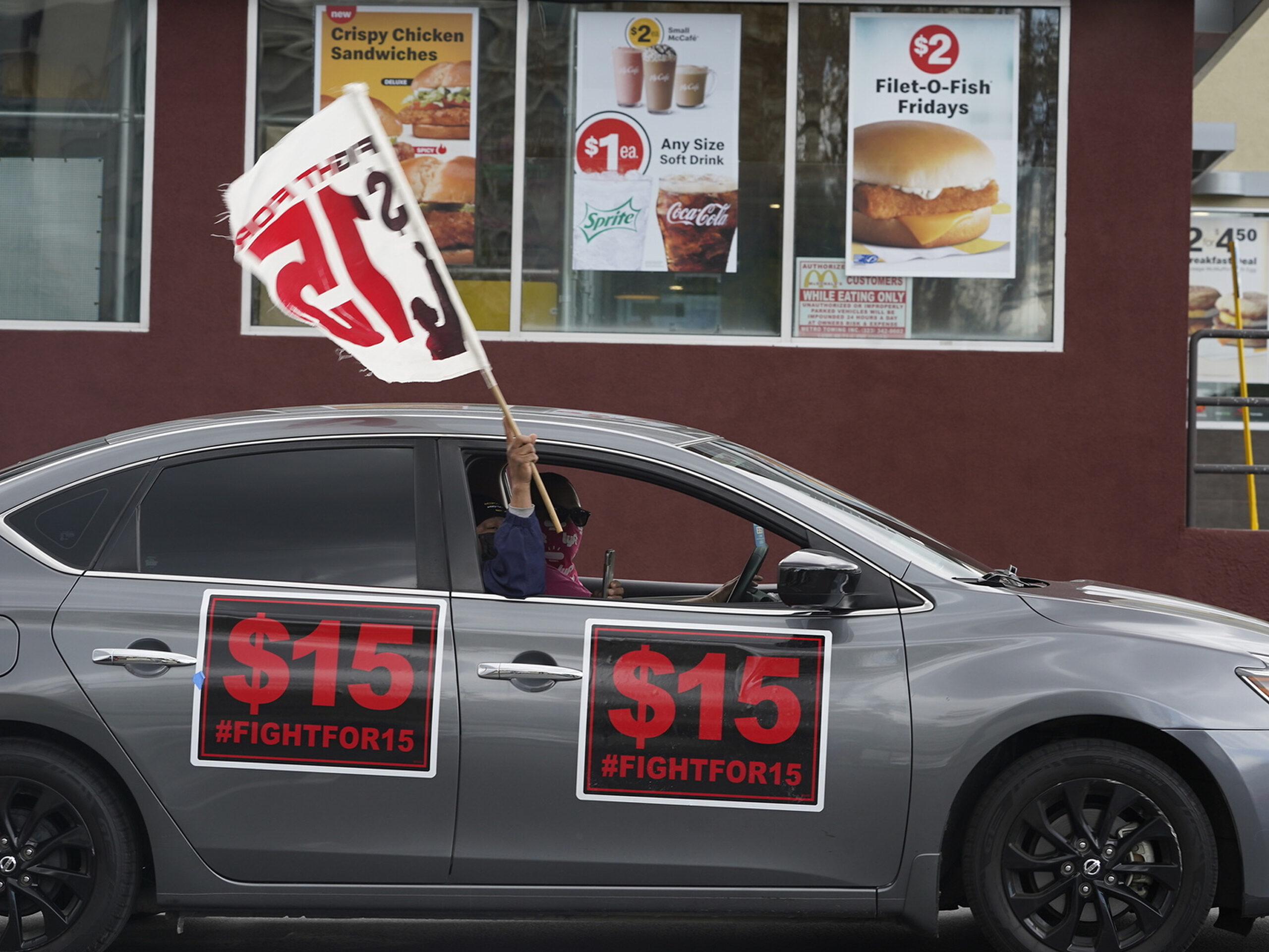 Minimum wage hikes sail to victory during midterm elections