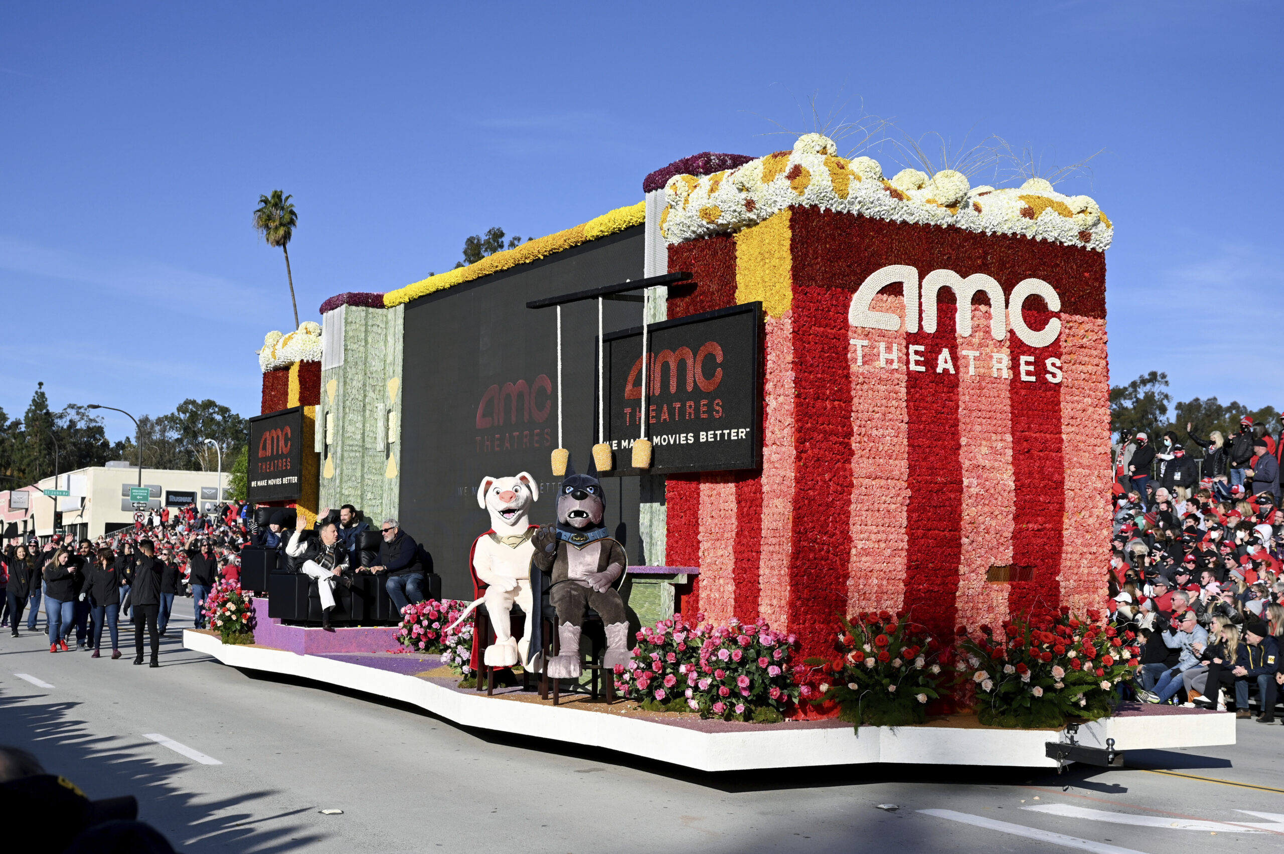 AMC Theaters to buy $27.9 million stake in mining company