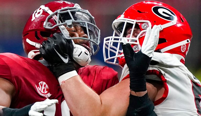 An alternative to the proposed 12-team College Football Playoff expansion