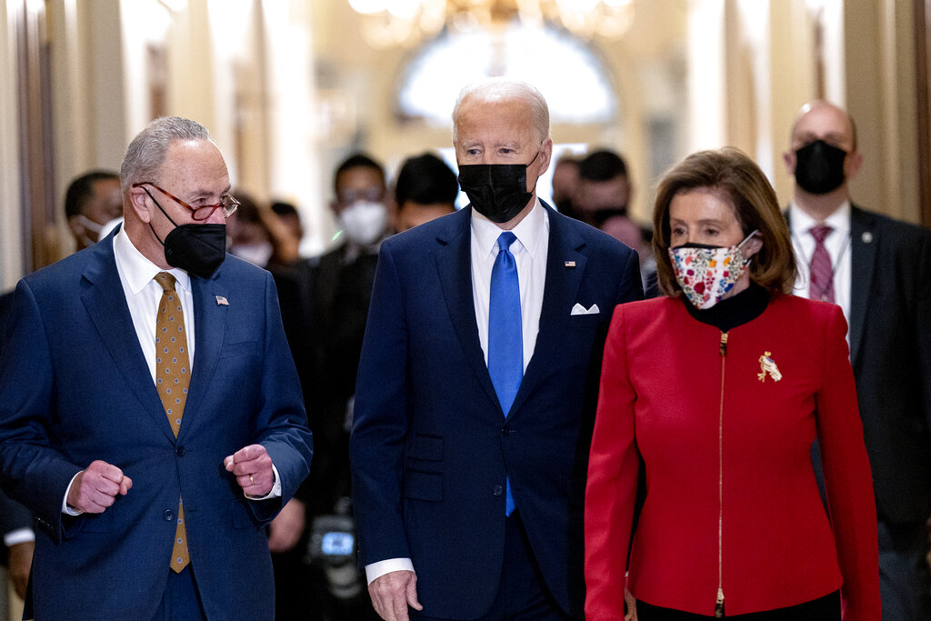 Stephen Miller: Defeat ‘mandate-mad Dems,’ or masks will return