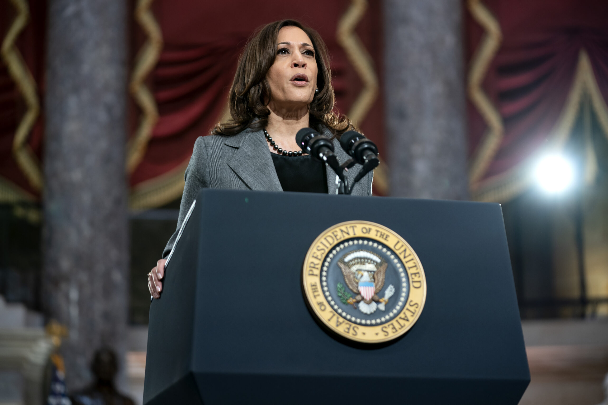 Kamala Harris was inside DNC headquarters Jan. 6 when pipe bomb was discovered outside