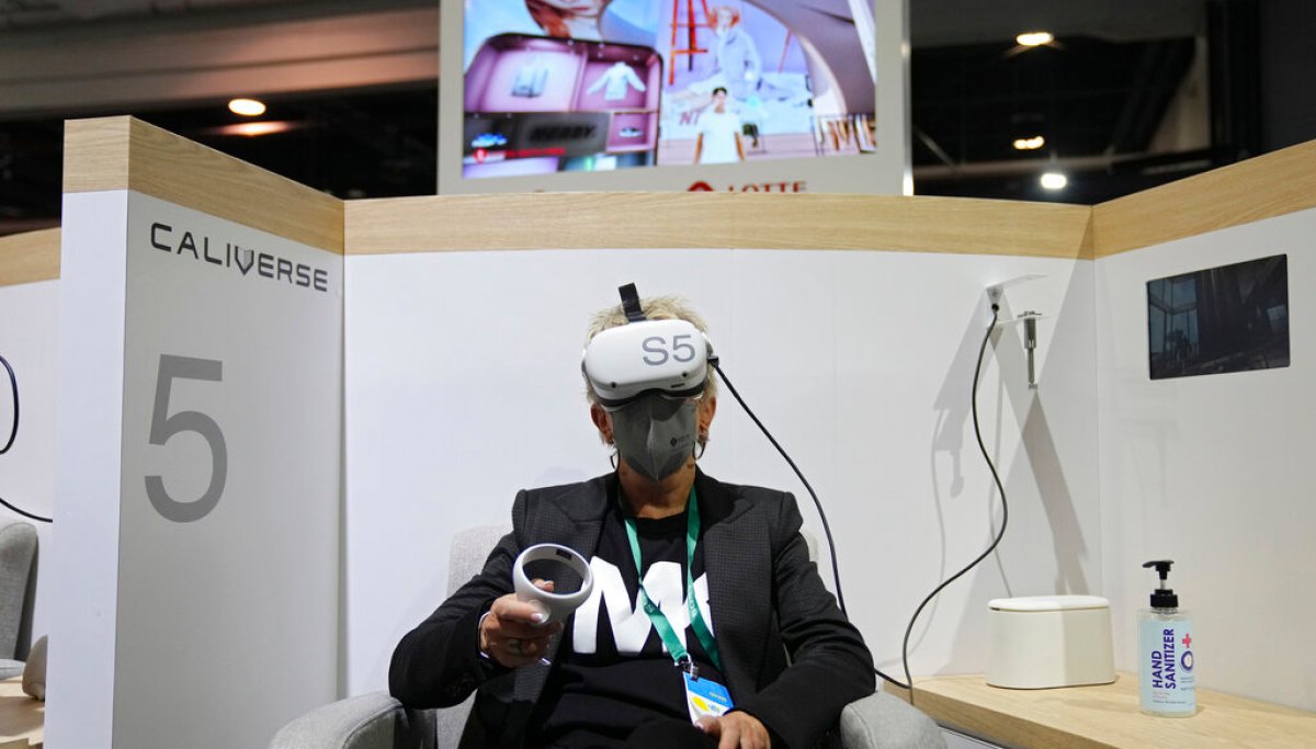 Tech company strives to create immortality through virtual reality