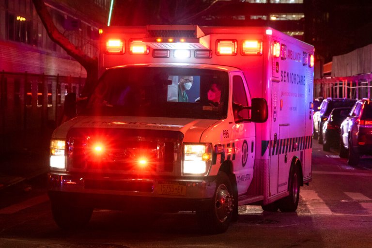 New York paramedic shot by patient while riding in ambulance