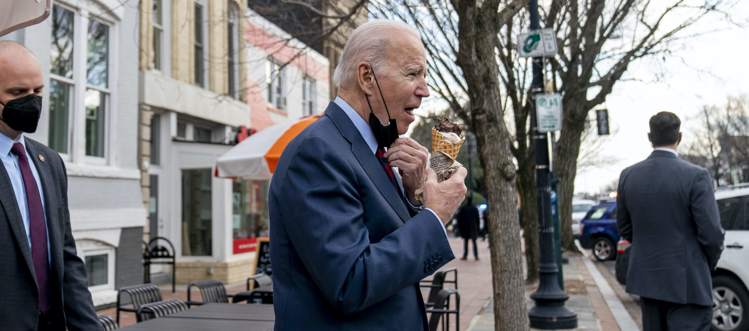 Democrats push Biden to honor pledge for black, female Supreme Court pick