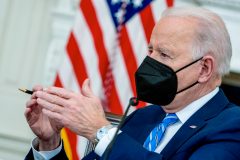 White House: Biden stands by pledge to nominate black woman to Supreme Court