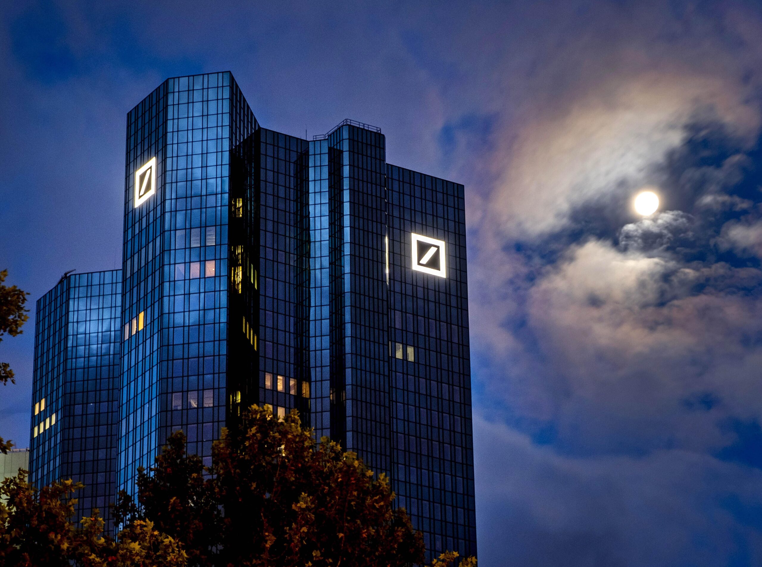 Deutsche Bank spares worker who admitted to spending corporate funds at strip club