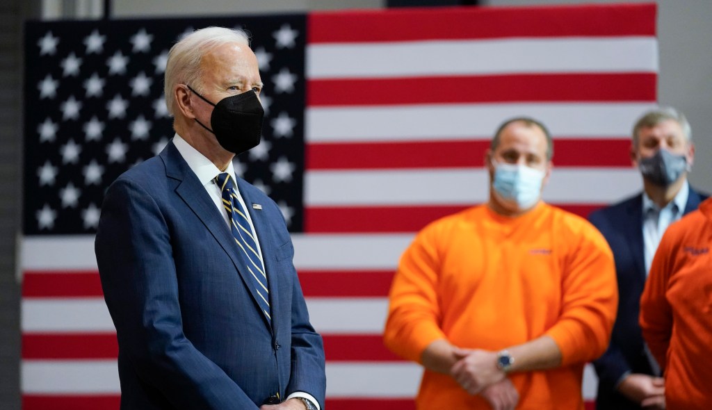 Biden finds few friends on campaign trail