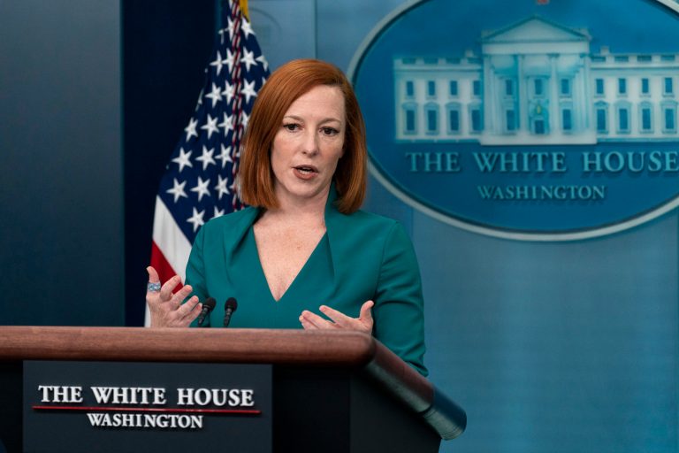 White House undeterred by polls showing support for wider Supreme Court search