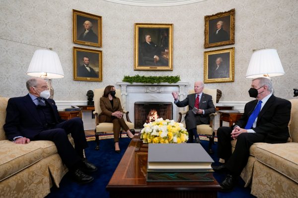 White House vows to fight attempts to ‘tarnish’ Supreme Court pick’s reputation