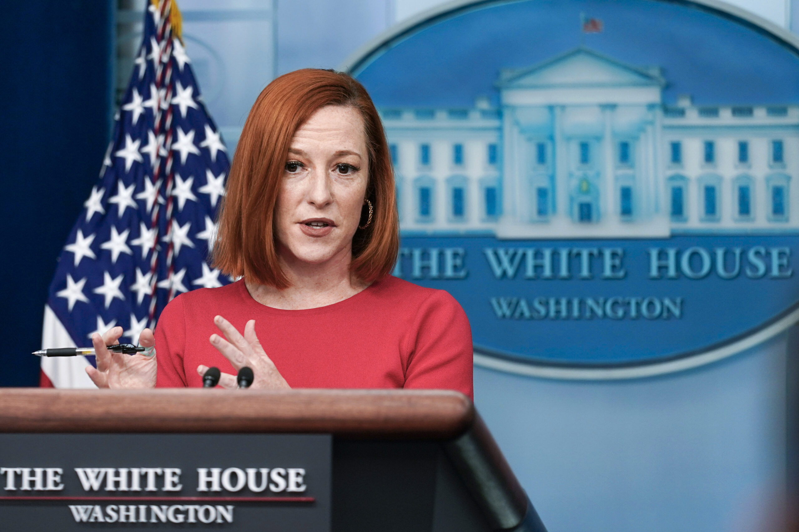White House stands by defensive response to questions about Syria, Russia claims