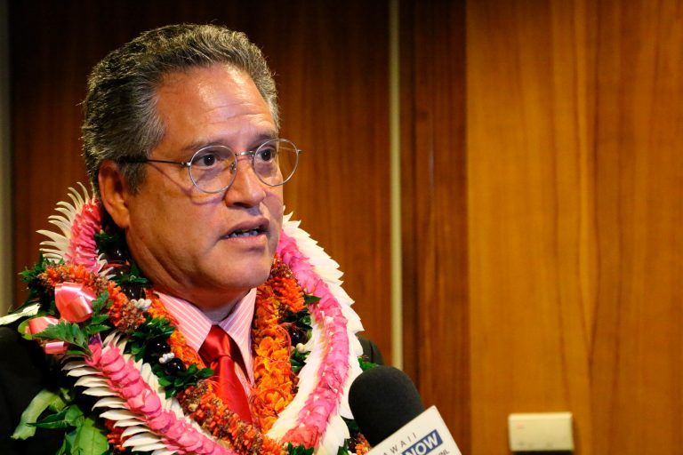 Former Maui lawmaker charged with taking more than $18,000 in bribes