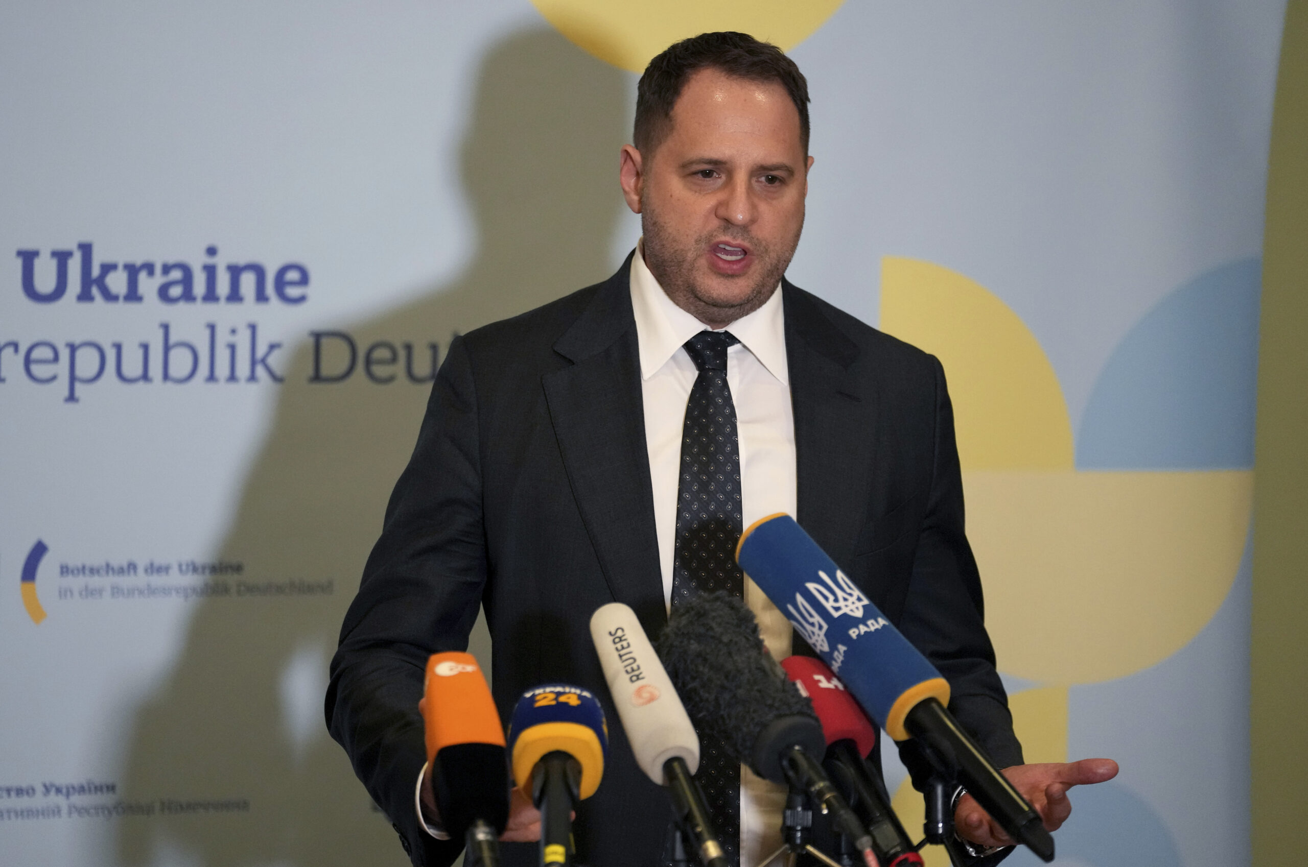 Zelensky chief of staff says Ukraine ‘very disappointed’ with NATO