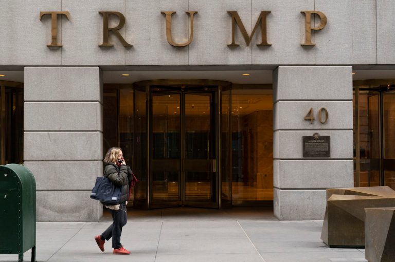 Biden orders release of Trump-era White House visitor logs to Jan. 6 committee