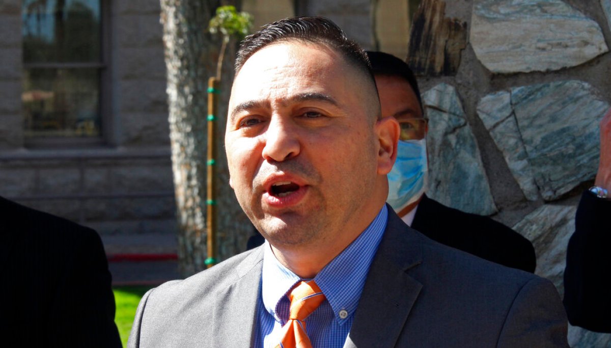 Arizona Democrat concedes defeat in race for state treasurer