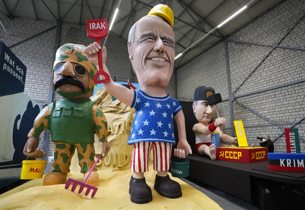 Biden underwater on all key issues, independent support halved: Gallup