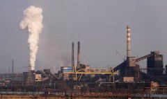 At least 100 civilians remain trapped in Mariupol steel plant: City official