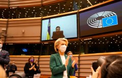 EU proposes historic embargo on Russian oil, pushing up prices