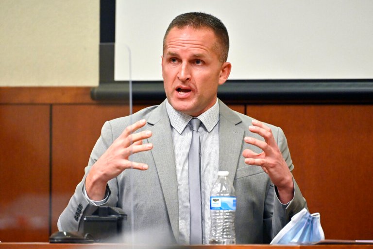 Former Louisville detective acquitted in Breonna Taylor raid case