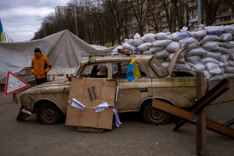 Russian airstrike leads to ammonia leak at Ukrainian chemical plant