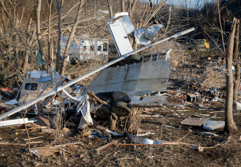 Seven dead after tornado tears through Iowa