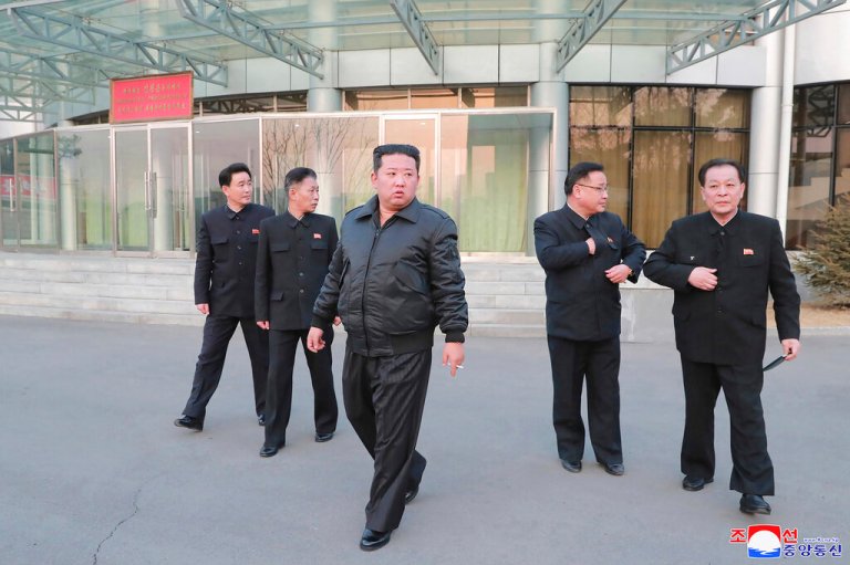White House to sanction North Korea over recent missile tests