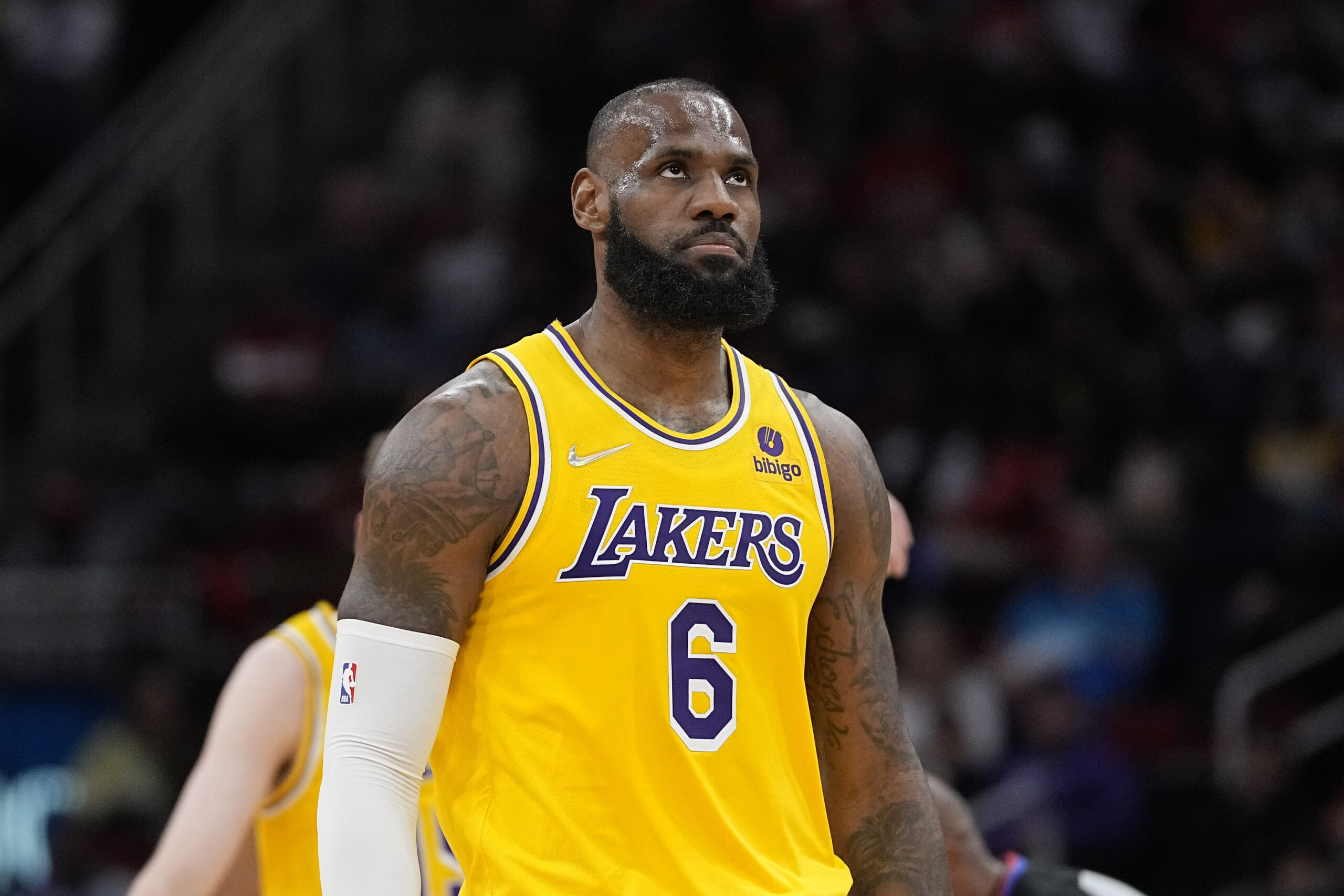 WATCH: LeBron James launches profanity-laced tirade amid Lakers blowout loss