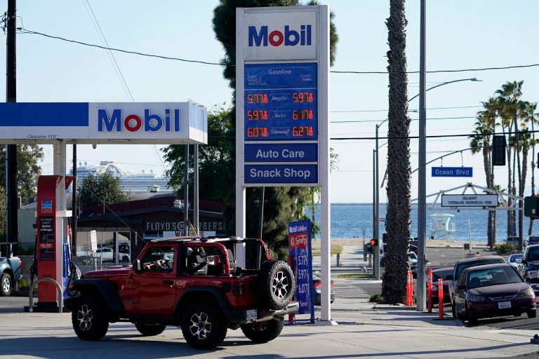 California lawmakers propose $400 rebate to offset rising prices