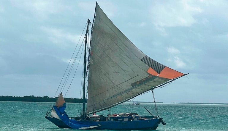 Makeshift boats carrying over 40 Cuban migrants arrive on Florida coast