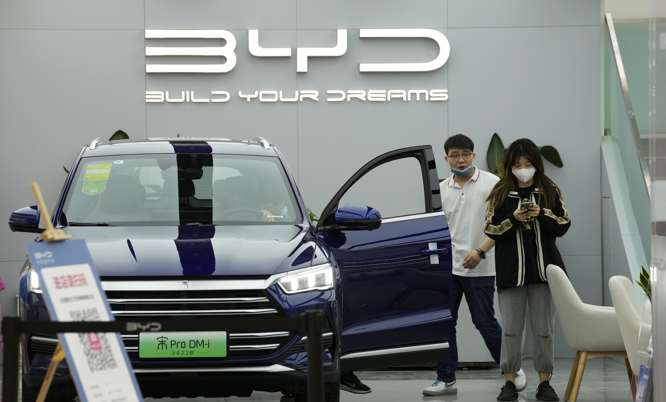 Chinese-owned BYD overtakes Tesla as world’s largest maker of purely electric vehicles